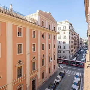 https://large-apartment-in-rome-city-center-termini-area.it-romehotels.com